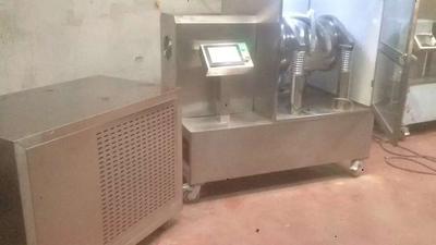 靈芝孢子粉細(xì)胞破壁機(jī)